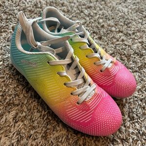 Brava Soccer Girls’ Exempt 2.0 Cleats Size 1 1/2 🌈